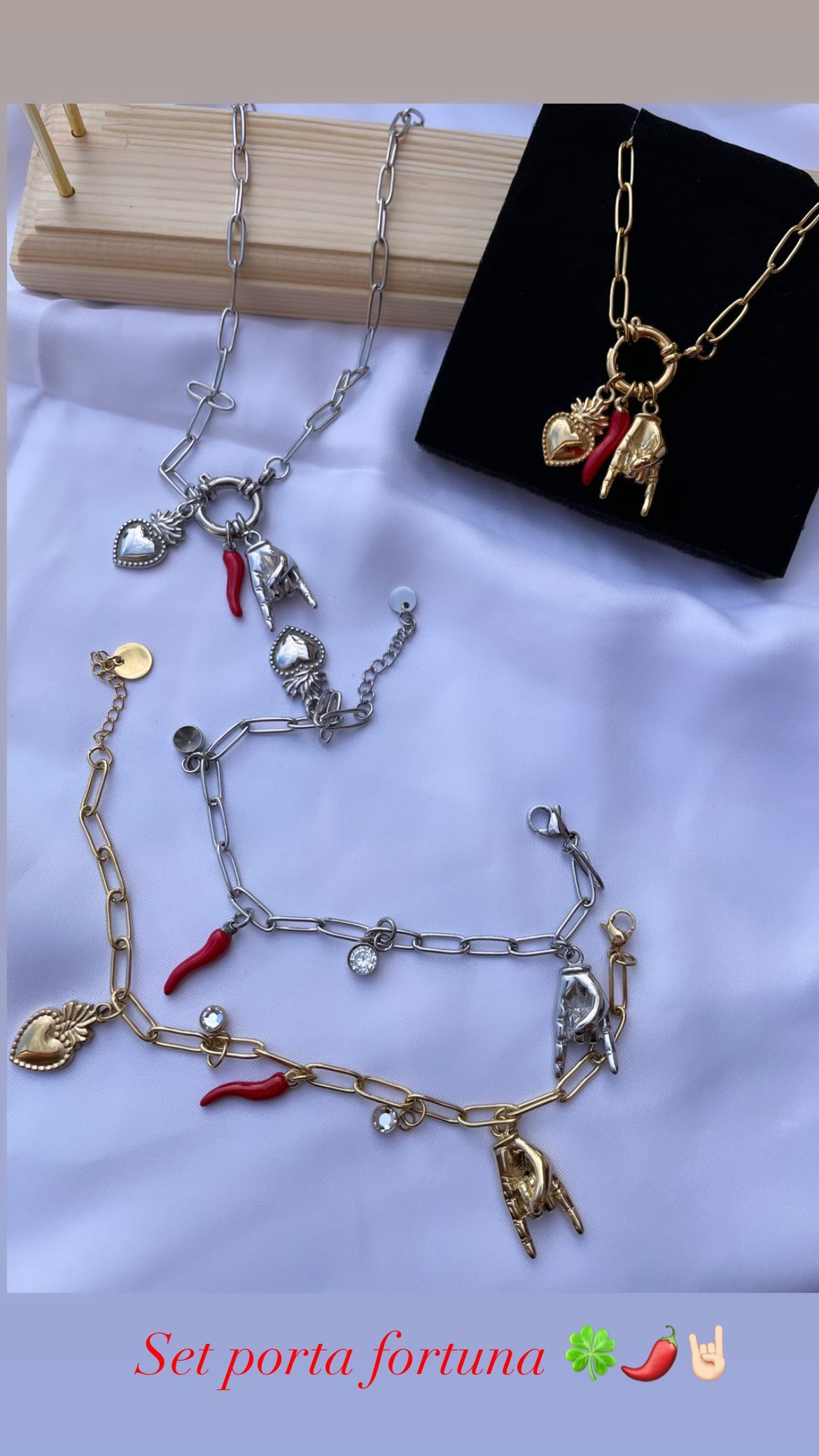 Collana sciò sciò