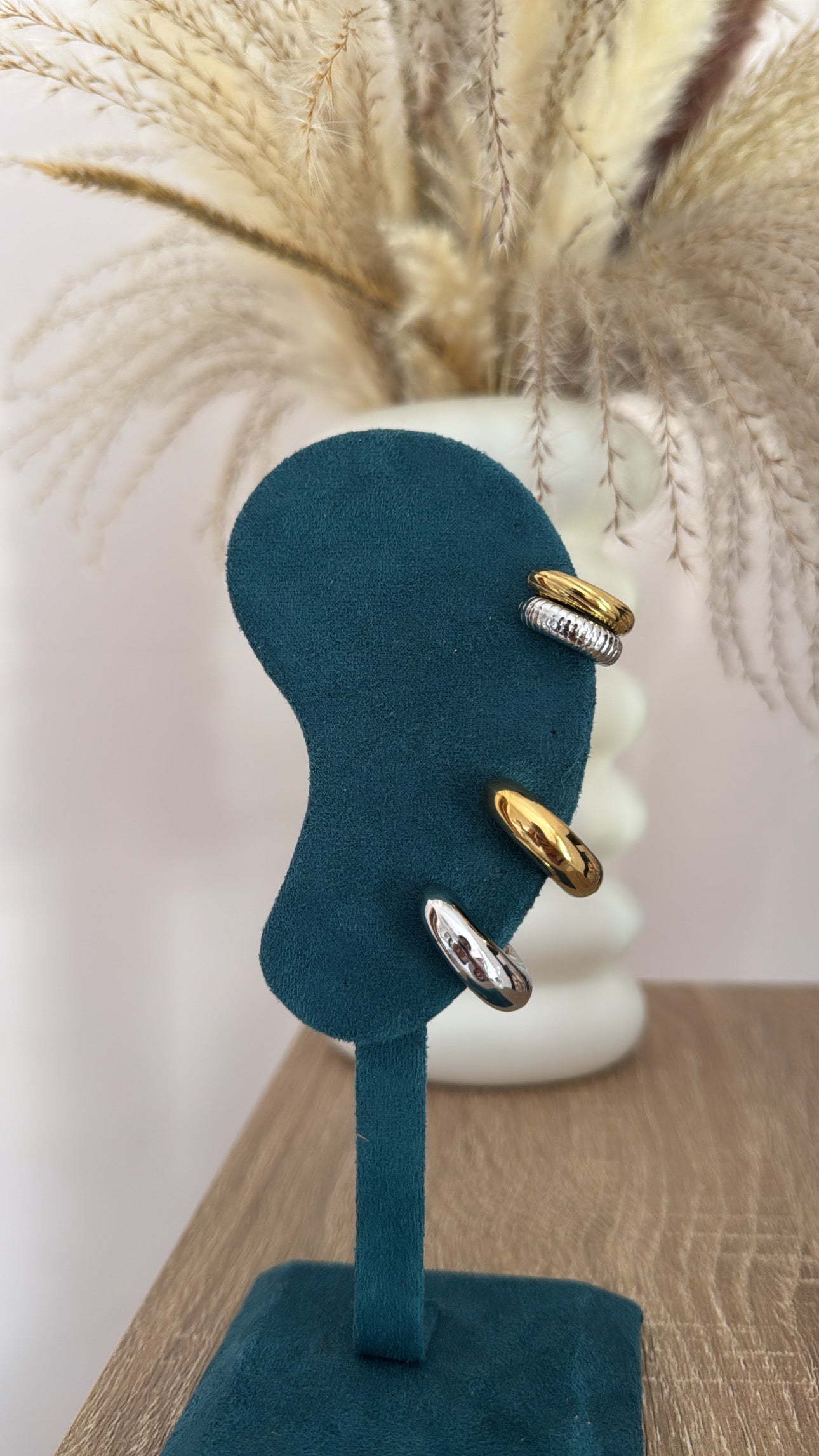 Ear cuff chunky