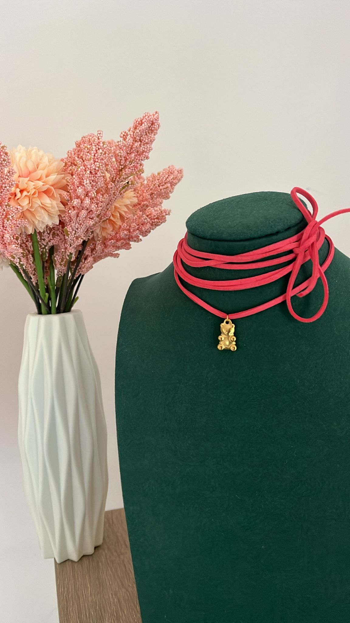 Collana filo multicolor con teddy in SPECIAL PRICE