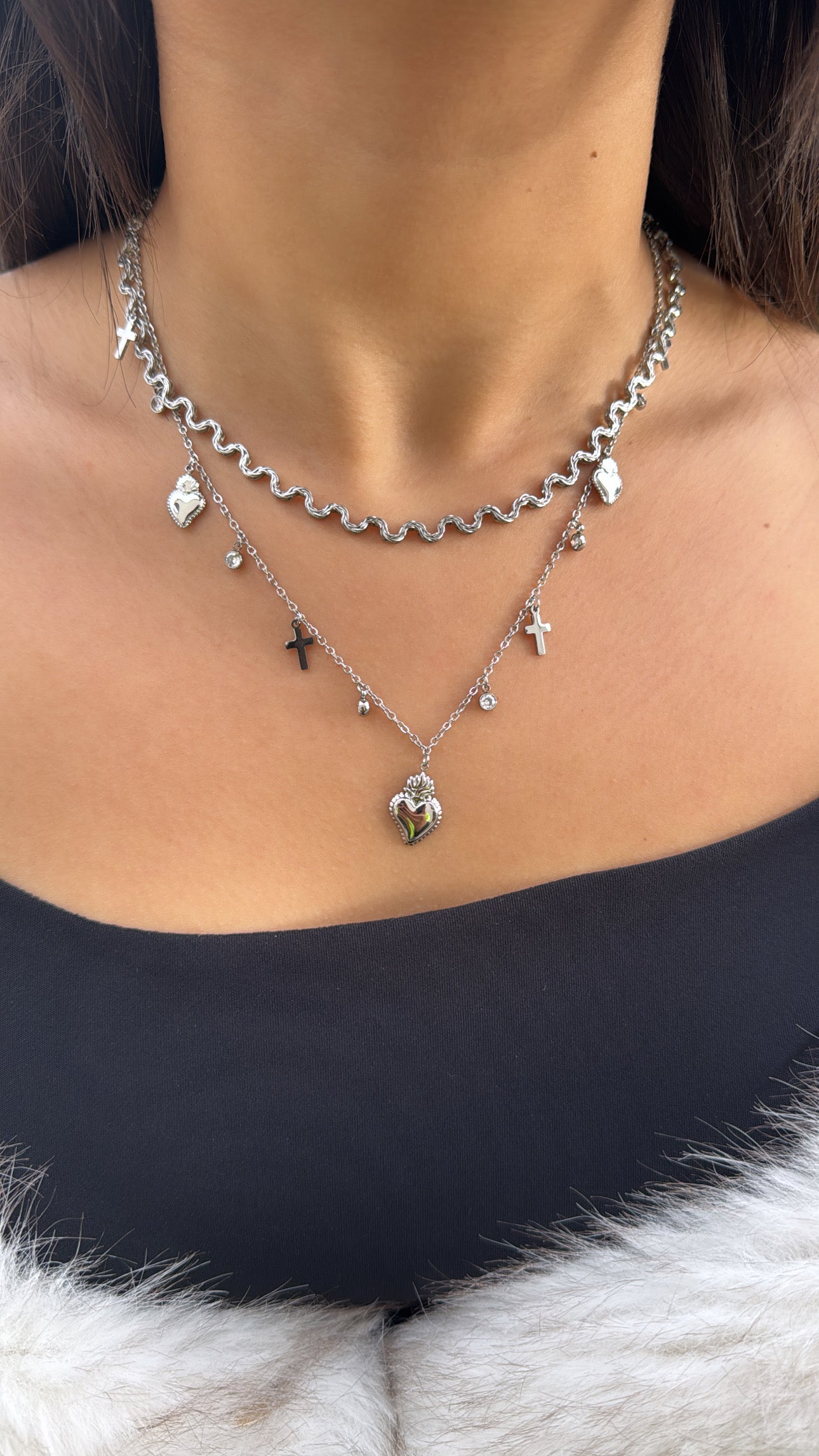 Collana SANTA