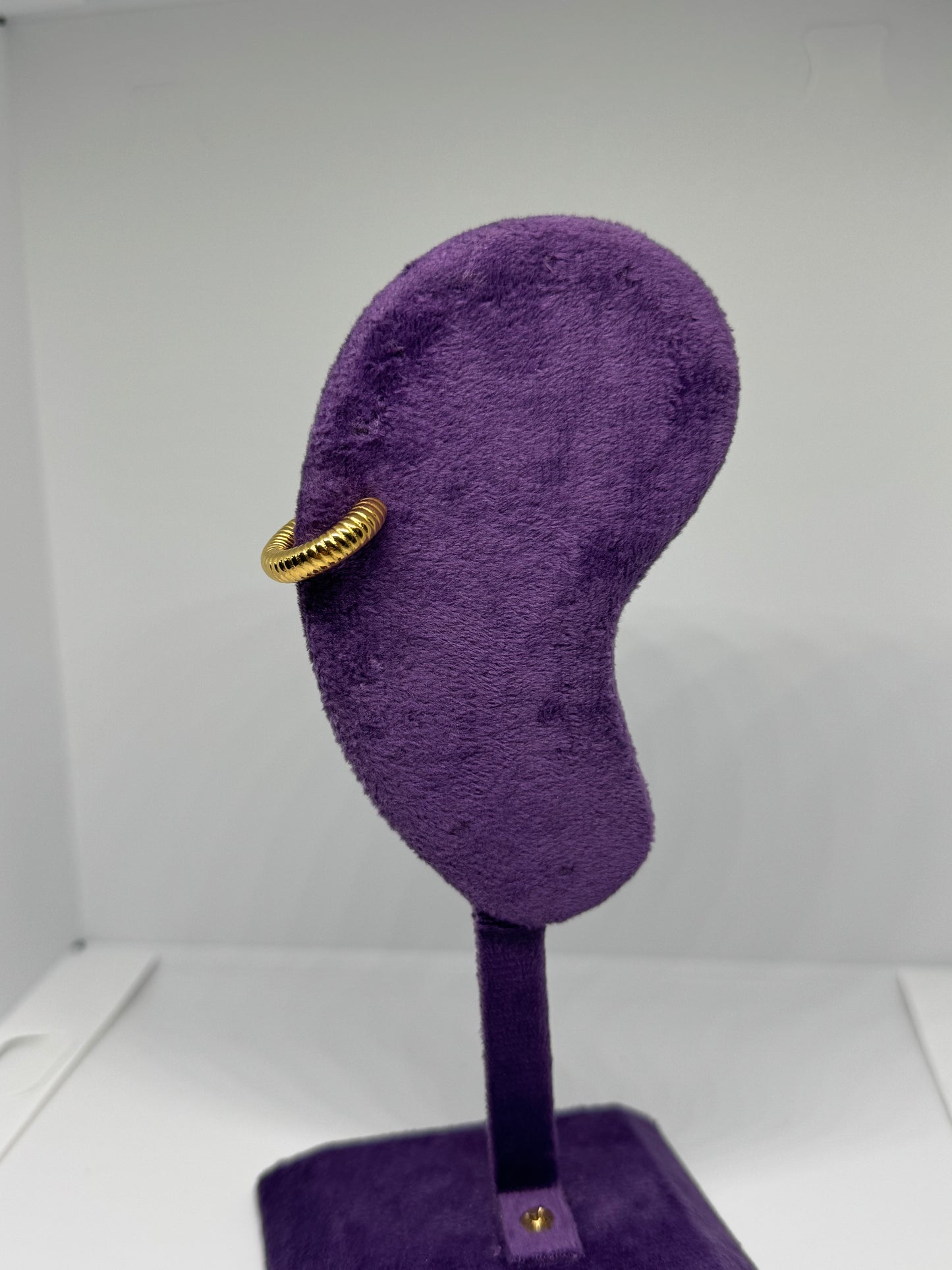 Ear cuff chunky