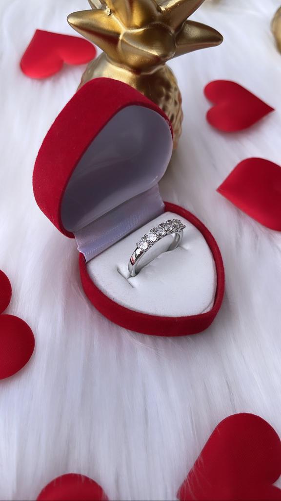 Anello solitario