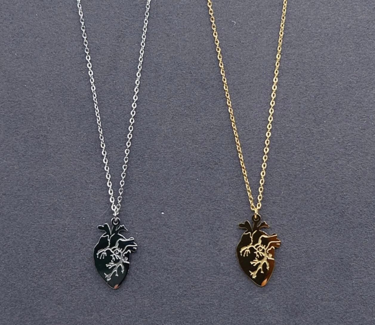 Collana cuore anatomico