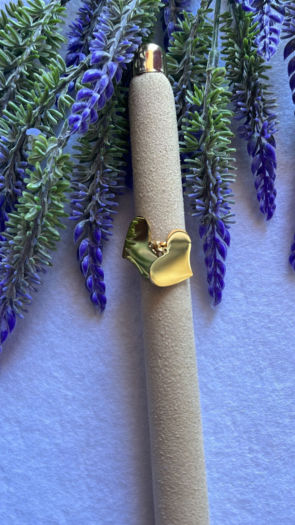 Anello due cuori pendenti