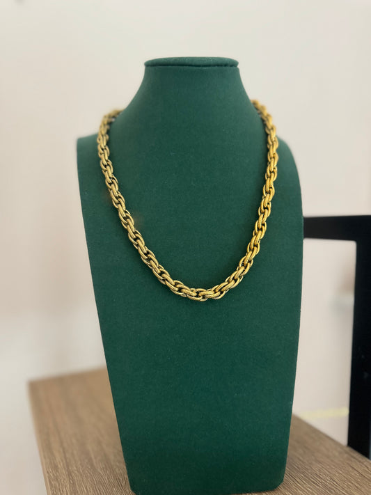Collana strong