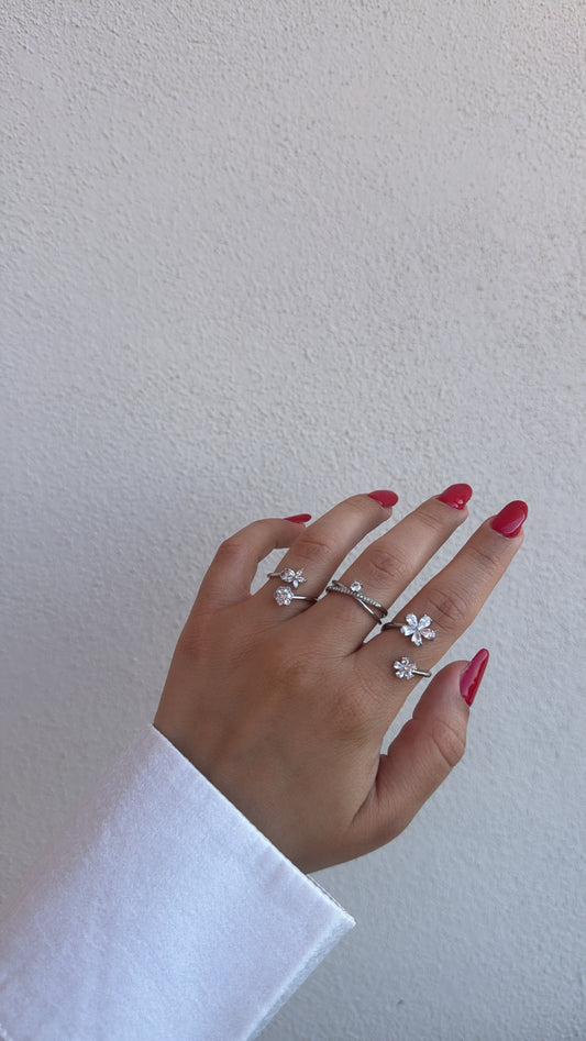 Anello mini fiore