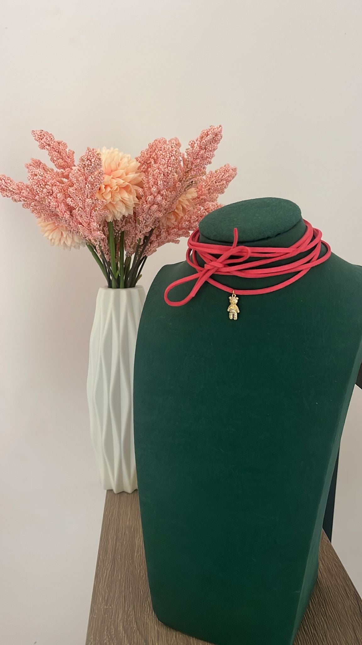Collana filo multicolor con teddy in SPECIAL PRICE