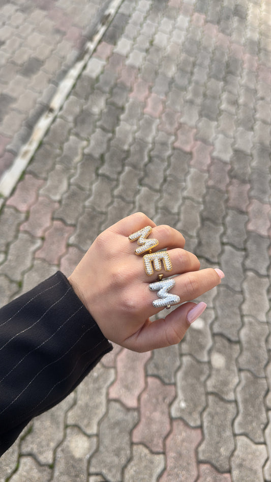 Anello details