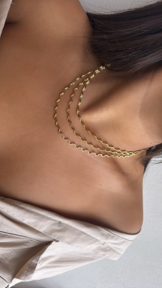 Collana tre fili in una