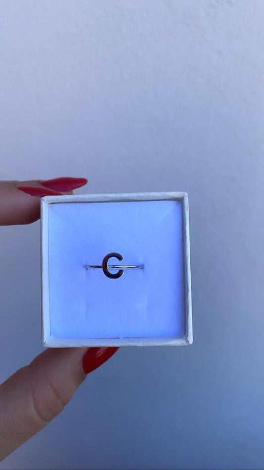 Anello lettera simply