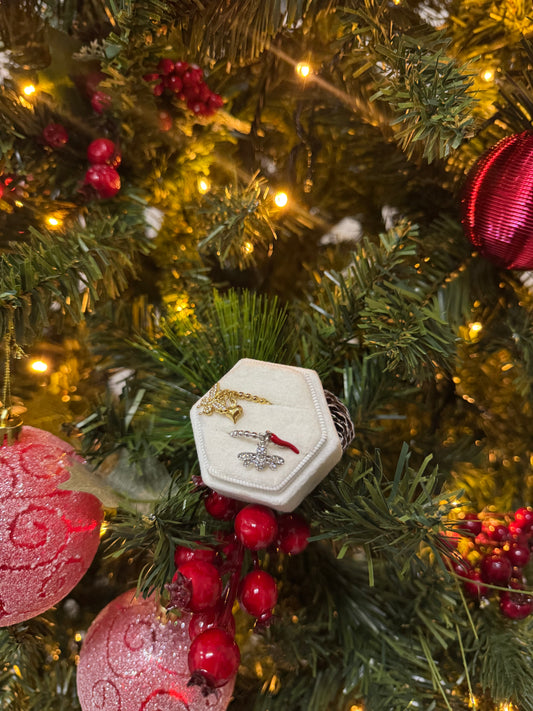 Anello charms + confezione regalo natalizia