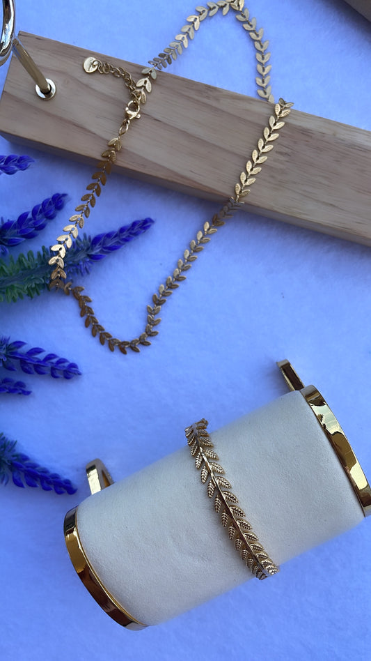 Bracciale foglia rigido