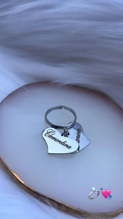 Anello due cuori incisi