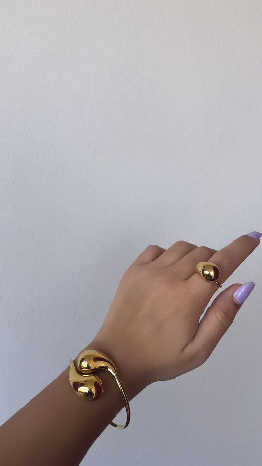 Anello goccia