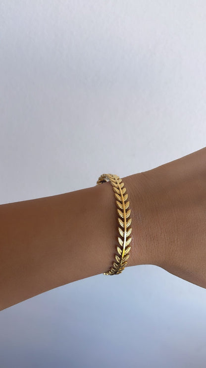 Bracciale foglia rigido