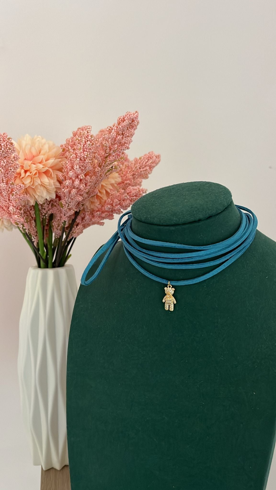 Collana filo multicolor con teddy in SPECIAL PRICE
