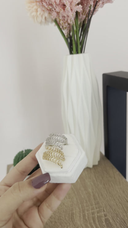 Anello tripla foglia