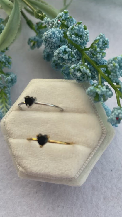 Anello arcobaleno cuore nero